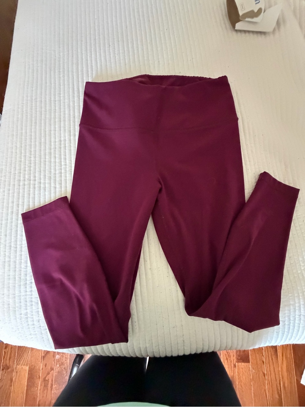 Yogalicious High-Waist Leggings in Burgundy